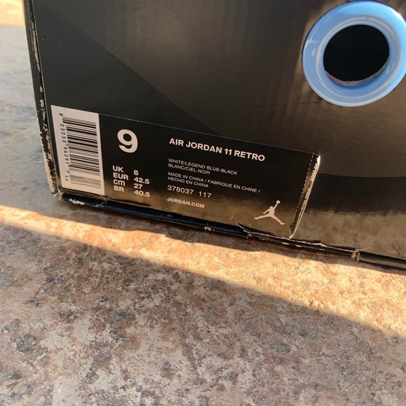 Jordan 11 Legend Blue - Picture 5 of 5